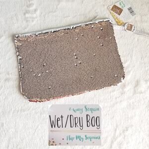 WET DRY Bag, Cosmetics Makeup Bag, Wristlet, Bathing / Swim Suit, Beach Toiletry
